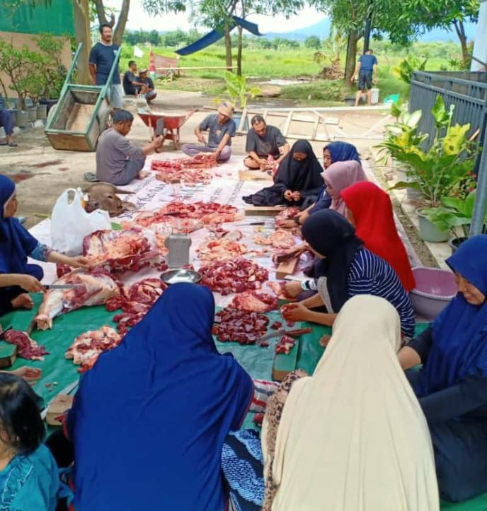 Warga Cempaka Village Gelar Sholat Idul Adha di Masjid Nurul Ikhlas