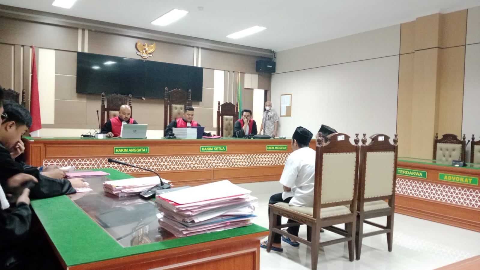 Dua Terdakwa Pembunuhan Satu Keluarga di Paoman Indramayu Dikenakan Pasal Berlapis