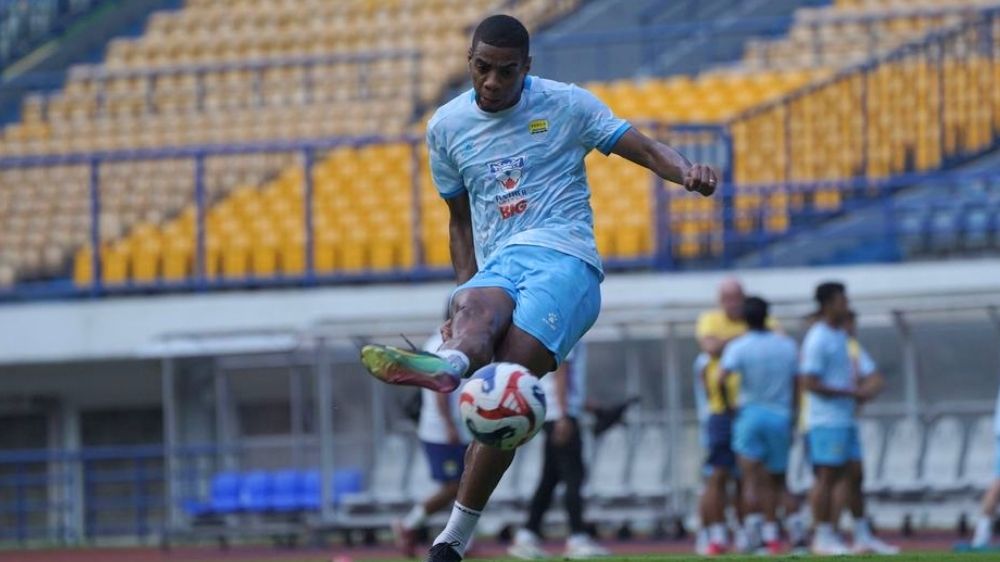 Uilliam Barros Janji Pulang Bawa Kemenangan, Bojan Hodak Minta Persib Waspadai PSBS Biak