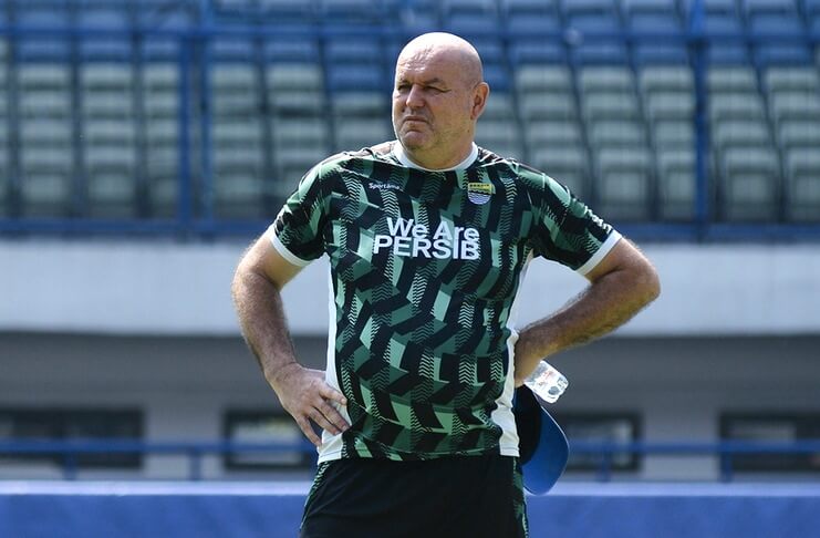 Tak Mau Lengah, Bojan Hodak Soroti 3 Pemain PSIM Yogyakarta yang Bisa Merepotkan Persib, Siapa Saja?
