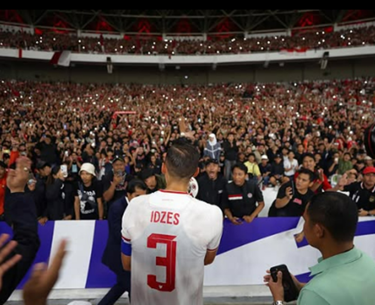 Atmosfernya Luar Biasa! Jay Idzes Ungkapkan Perasaannya Ketika Bermain Di Hadapan Supporter Timnas Indonesia!