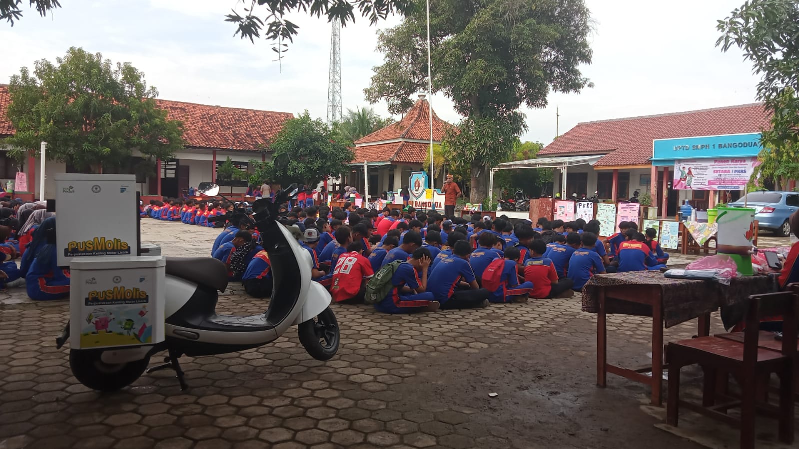 Panen Karya P5 SMPN 1 Bangodua, Dimeriahkan Duta Genre Indramayu dan Pusmolis S16