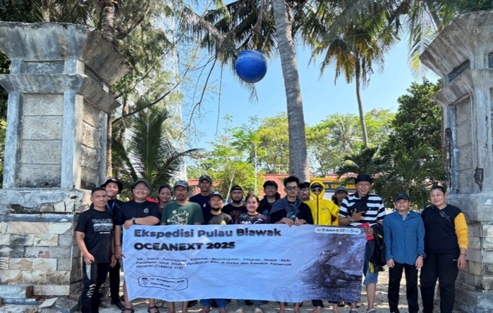 Tim Kelautan Unpad Sukses Gelar Ekspedisi Oseanografi dan Konservasi di Pulau Biawak