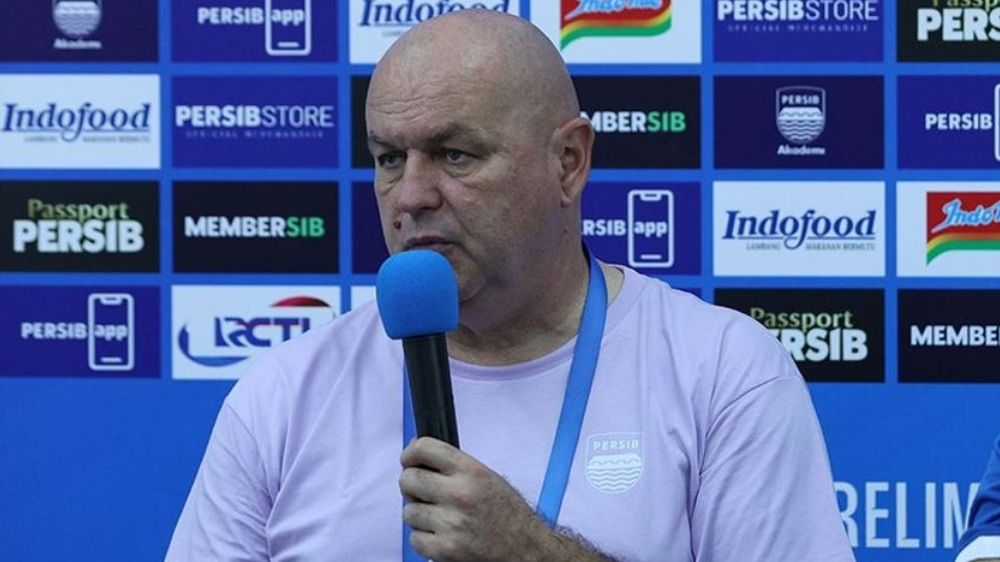 Persib Bandung Tertatih di Awal Super League 2025-2026, Bojan Hodak Blak-blakan Soal Performa Skuad Baru