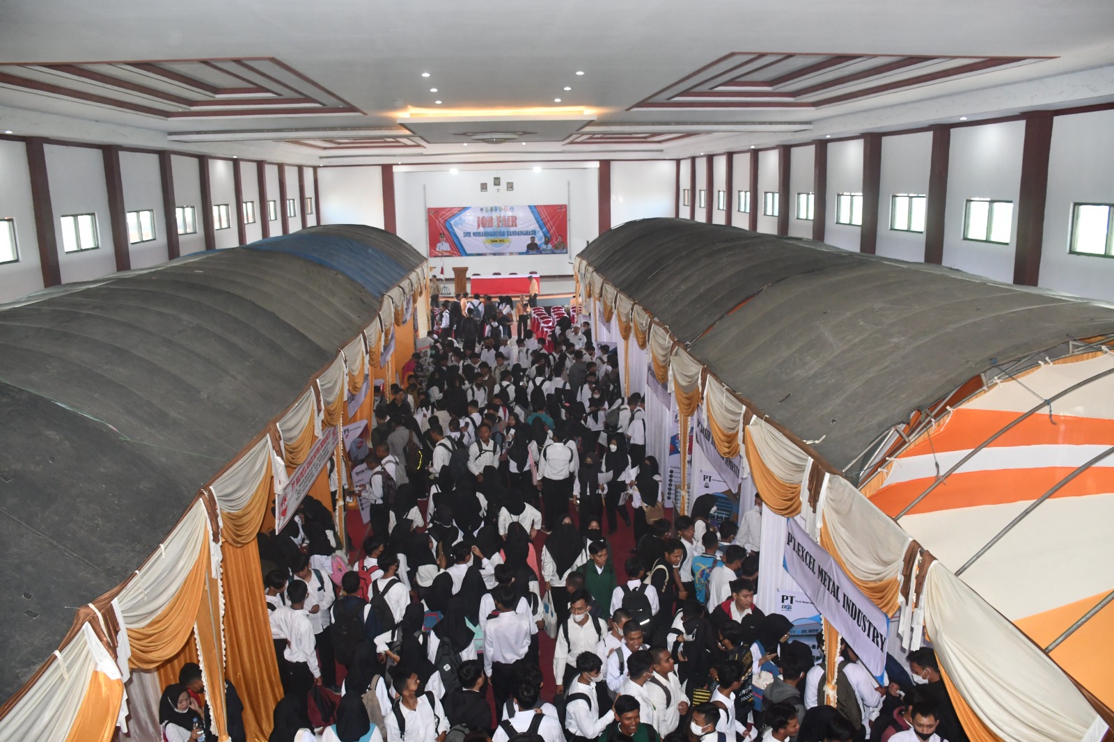 Membludak, Ribuan Pencaker Serbu Job Fair SMK Muhammadiyah Kandanghaur 2023