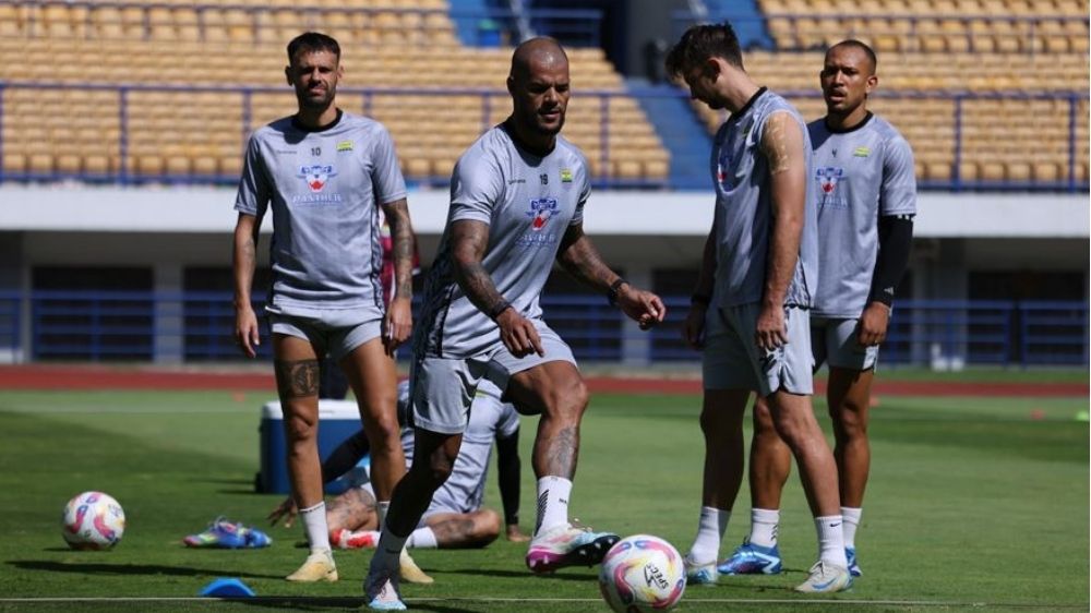 Prediksi Susunan Pemain Persib Bandung vs Barito, Hodak Tunjukkan Serius Meski Sudah Kunci Gelar Juara Liga 1