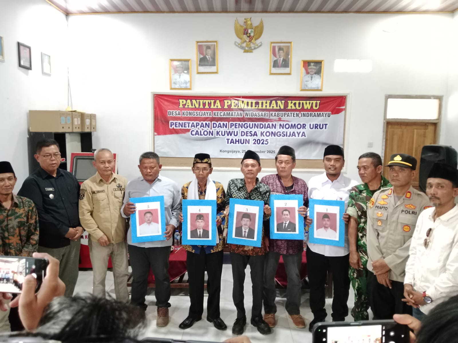 Panitia Pilwu Desa Kongsijaya Laksanakan Pengundian Nomor Urut Calwu