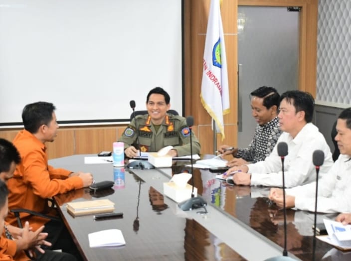 Bupati Lucky Hakim Intruksikan Camat dan Kuwu Sukseskan Sensus Ekonomi