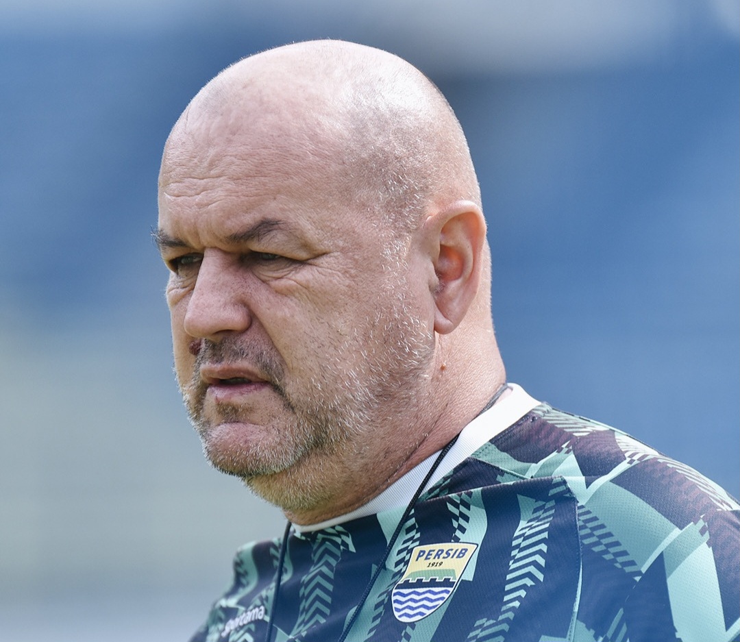 Laga Persebaya vs Persib, Bojan Hodak Sebut Sudah Siapkan Program Khusus di Suasana Ramadhan