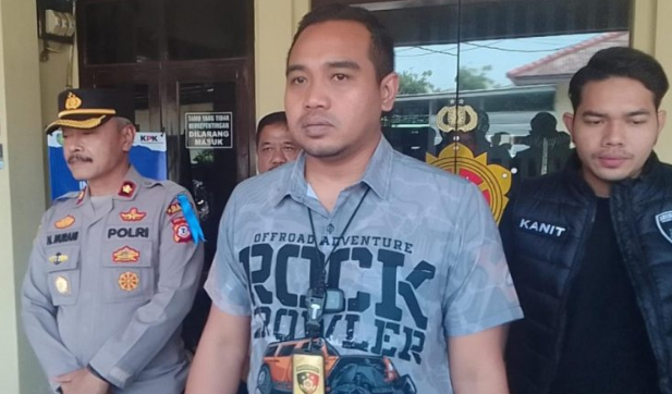 Perang Saudara di Lohbener, Saling Lapor ke Polisi!