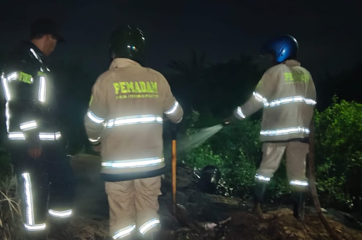 Dari Bakar Sampah, Tempat Pembuangan Limbah Parfum di Widasari Kebakaran