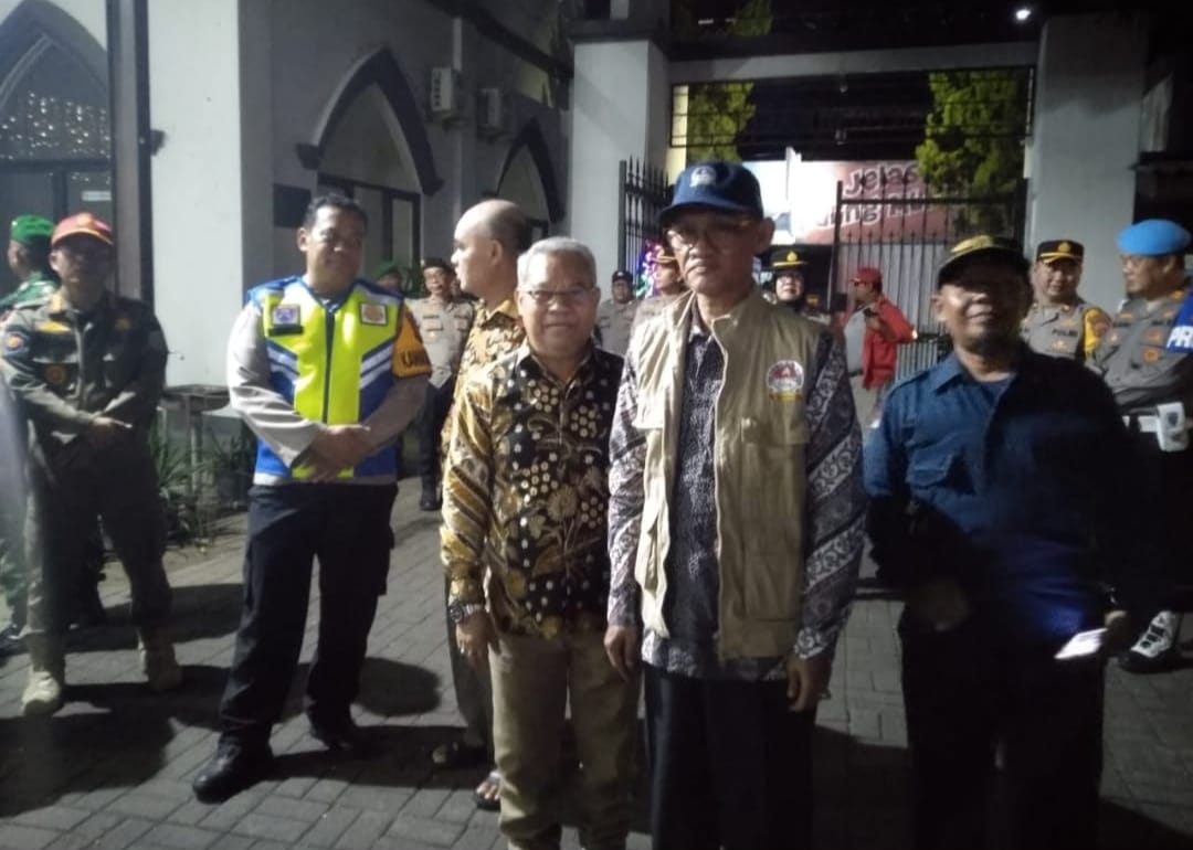 Ketua FKUB Indramayu Pantau Sejumlah Tempat Peribadatan di Malam Natal