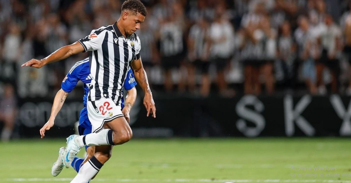 RESMI! Daijiro Chirino Gabung UD Almería, Bek Berdarah Maluku Ini Dikontrak Sampai 2030