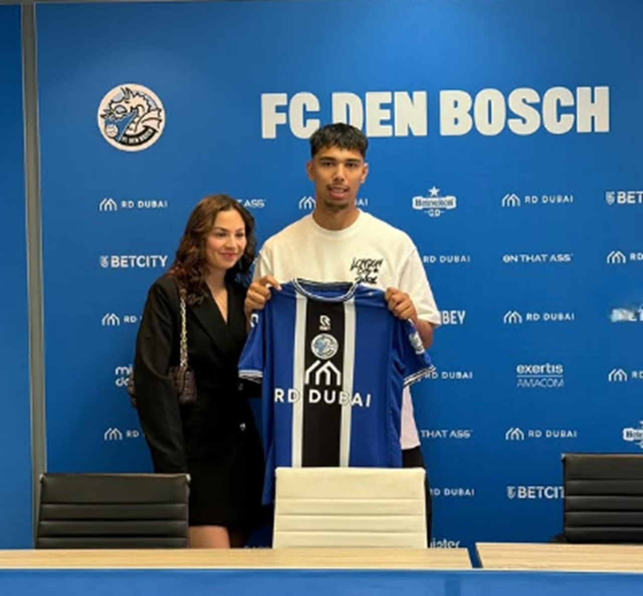 New Talent! Pemain Keturunan Bogor Ini Baru Saja Tanda Tangan Kontrak Dengan Klub Liga 2 Belanda! Siapa Dia?