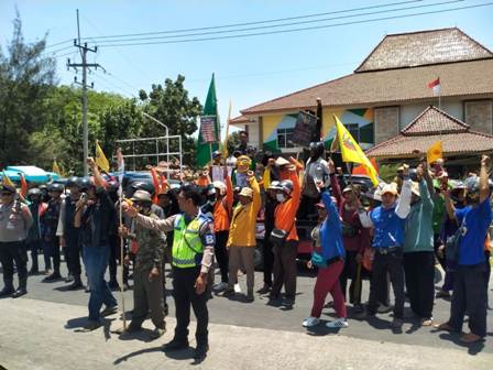 Demo Ratusan Petani Indramayu, Tuntut Pemerintah Lakukan Reforma Agraria