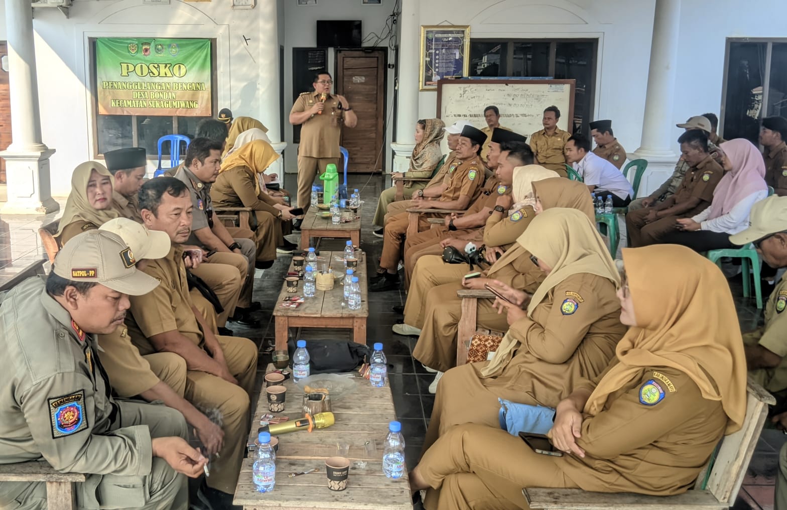 Pemcam Sukagumiwang Tekankan Budaya Pelayanan 5S dan Etika Bermedia Sosial