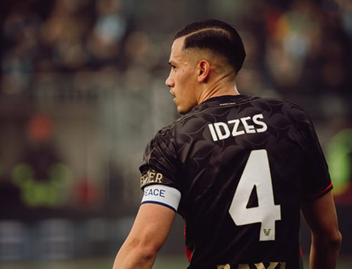 Jay Idzes Mendapat Pujian Media Italia Setelah Meredam Mateo Retegui Saat Melawan Atalanta di Serie A Italia