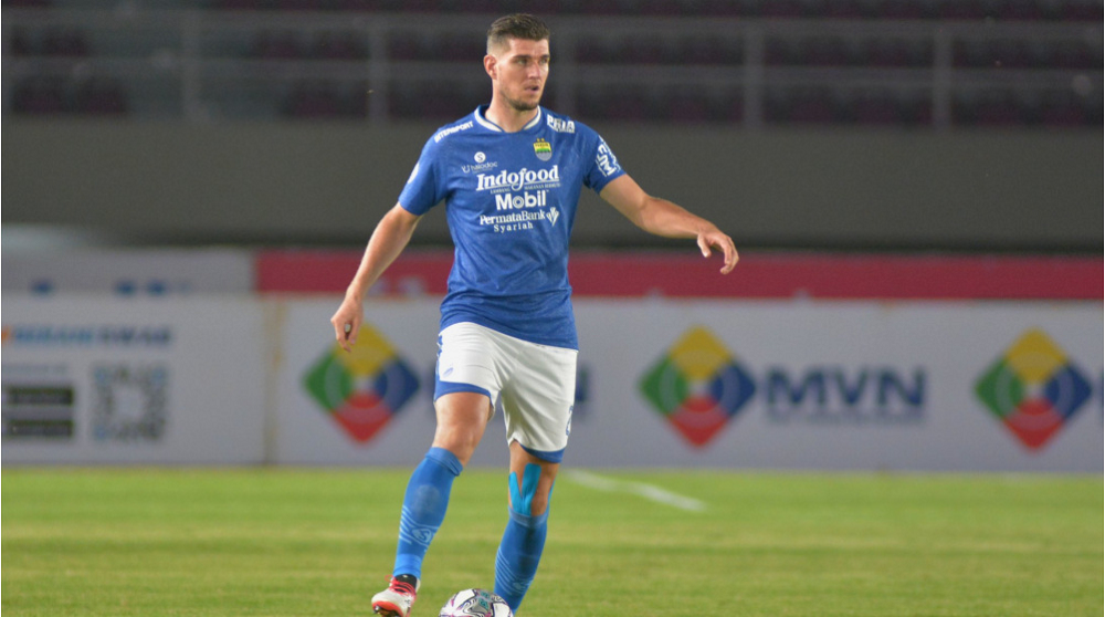 Pernah Berlabuh Ke Klub Rafael Struick, Simak Profil Nick Kuipers Punggawa Bertahan Persib Bandung 