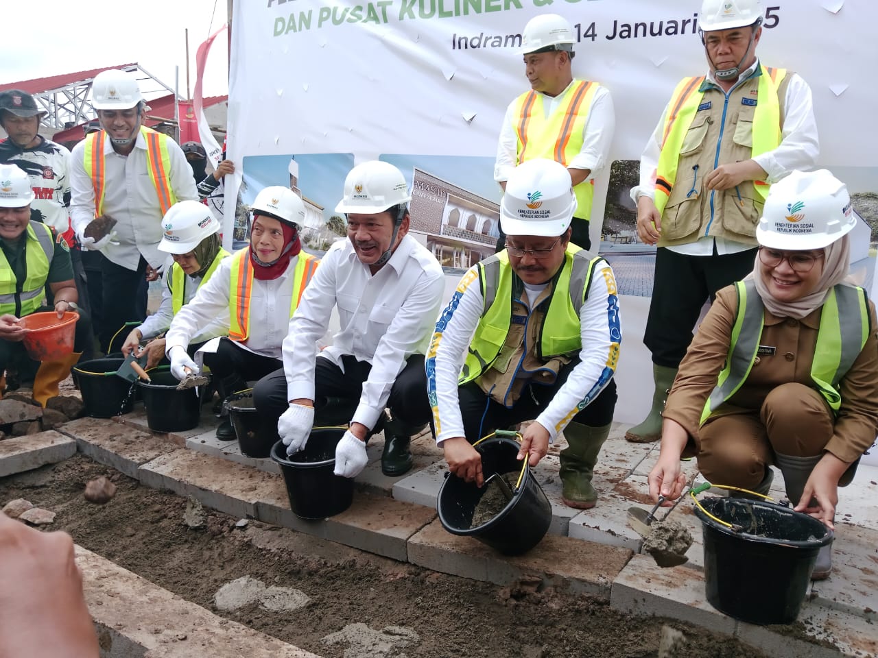 Kolaborasi Kemensos RI dan BAZNAS Bangun Kampung Nelayan Sejahtera di Indramayu