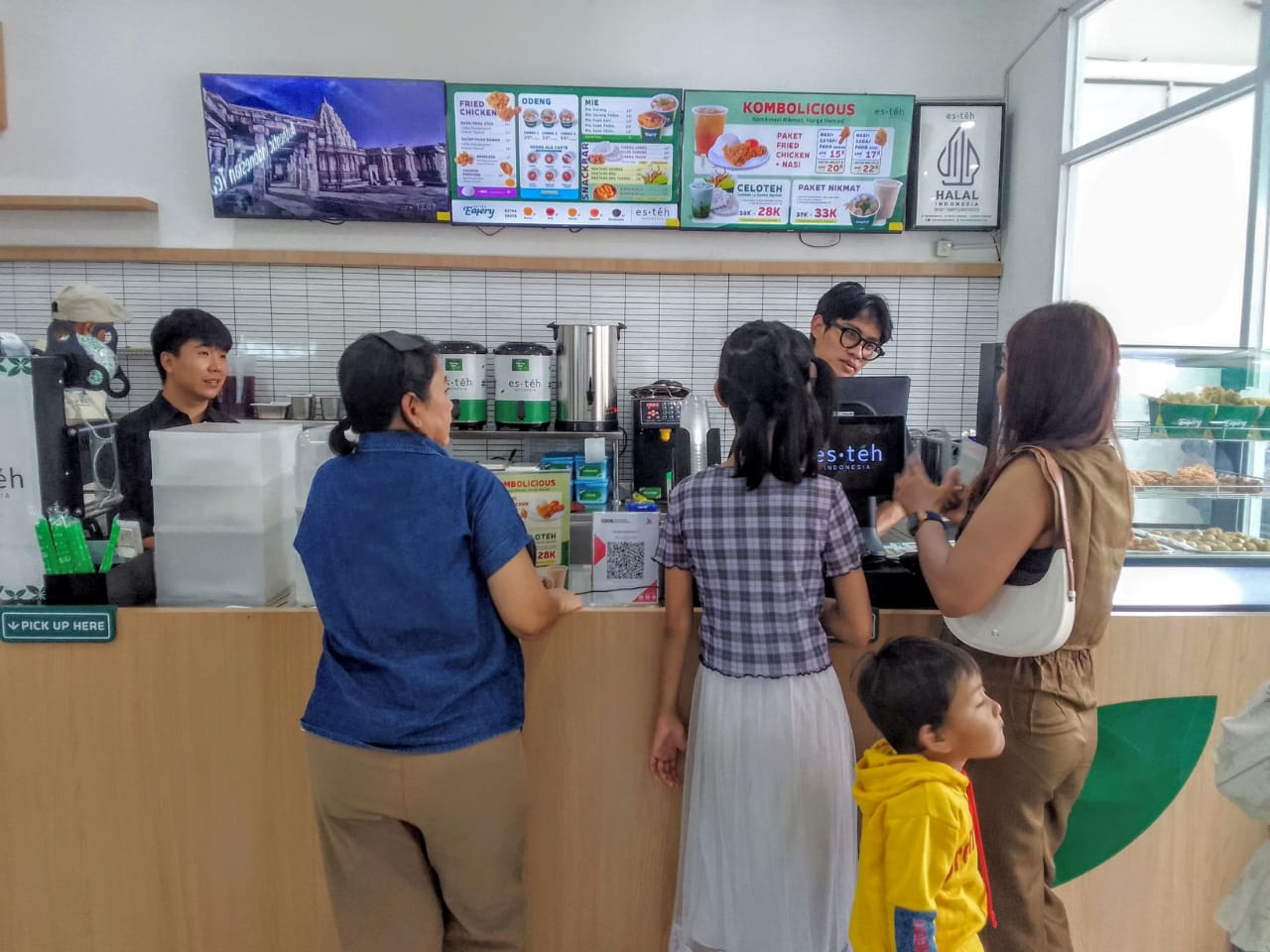 Esteh Indonesia Hadir di Indramayu, Ini Promo dan Menu Menariknya