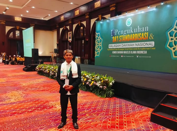 Bukan Sembarang Da'i, Pria Asal Lelea Ini Dikukuhkan Sebagai Da’i Standardisasi MUI Pusat