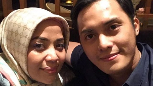 Sinyal Bercerai, Muzdalifah - Fadel Islami Saling Unfollow dan Hapus Foto Bersama