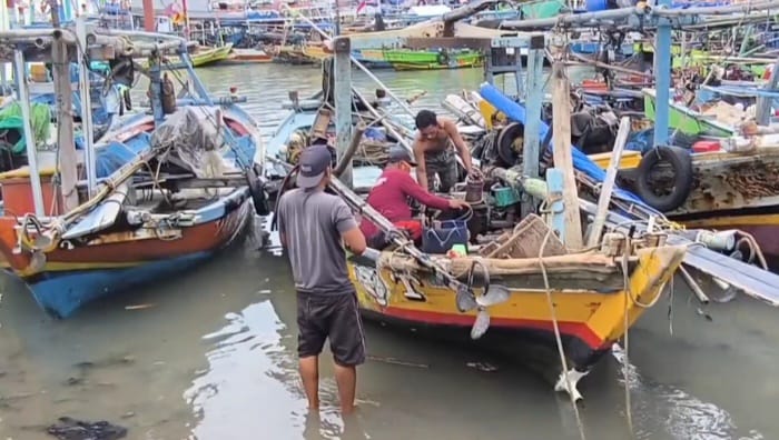 Cuaca Buruk, Nelayan di Indramayu Memilih Tak Melaut