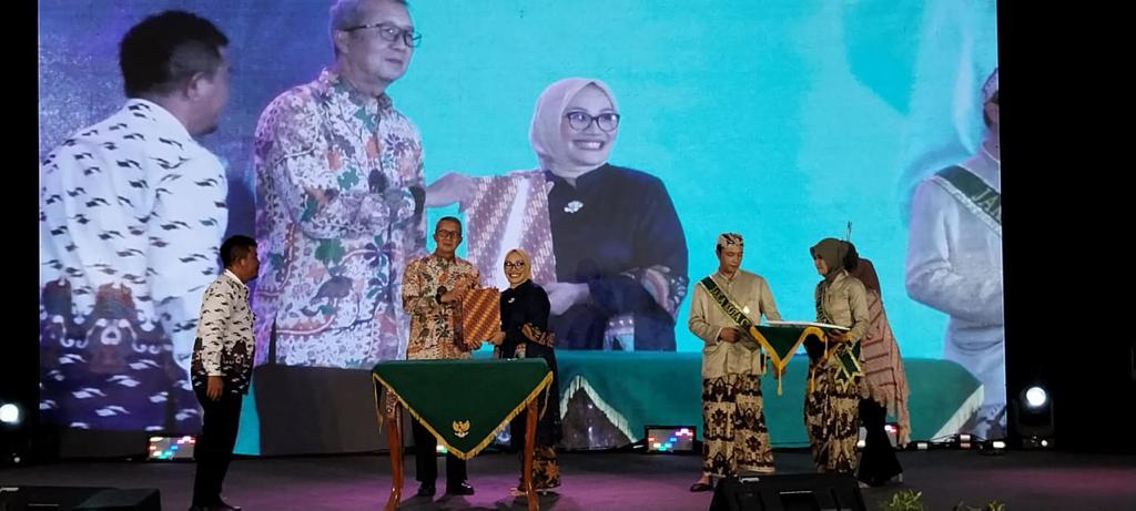 Hari Pertama, Gus Mul  ke Jakarta Terima Penghargaan