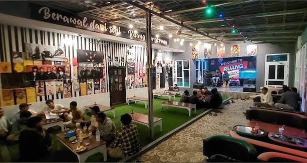 Mau Nongkrong Estetik? Ini Dia 4 Kafe Hits di Haurgeulis yang Instagramable