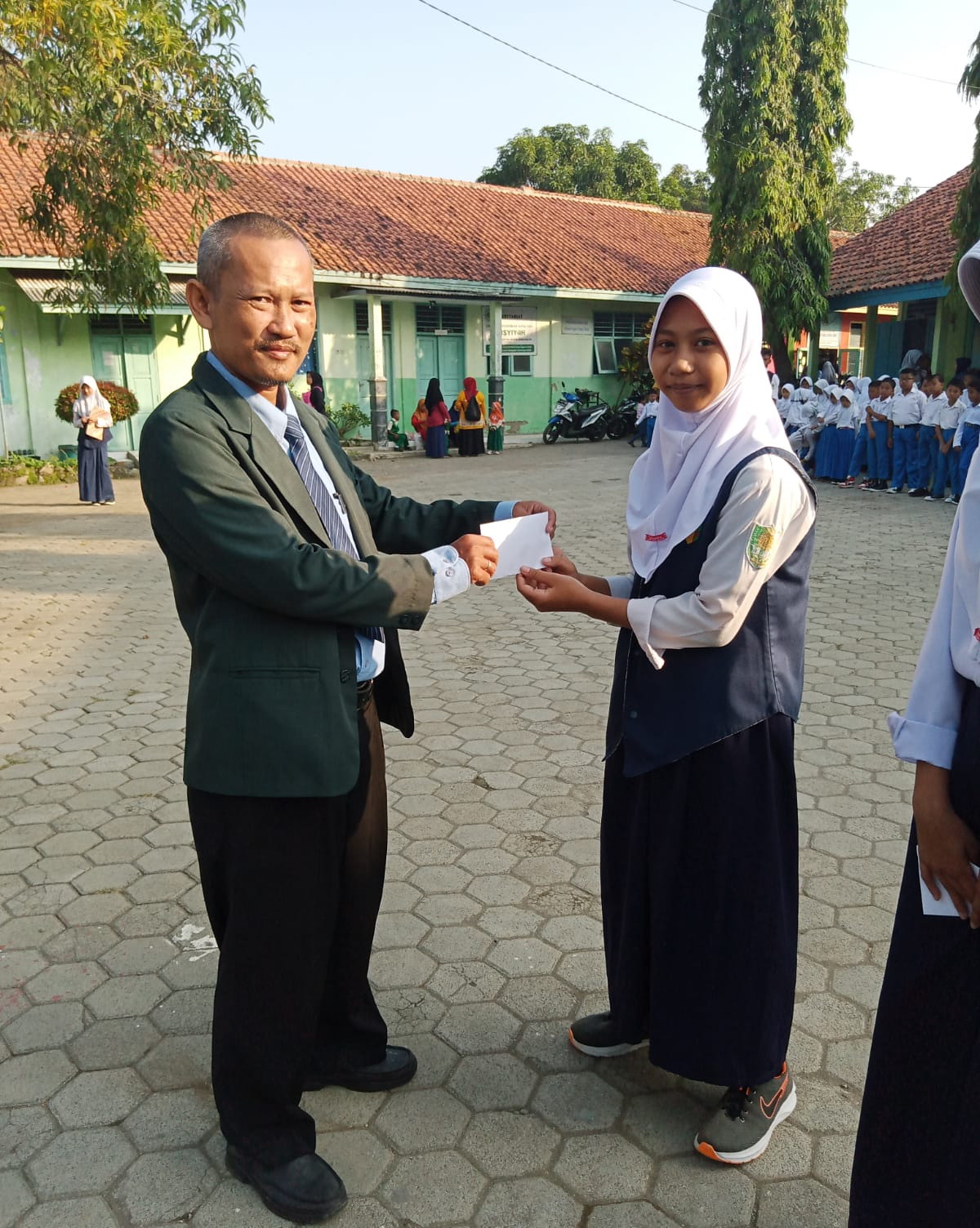 SMP Muhammadiyah Segeran Gandeng UGM, Wujudkan Ekonomi dan Sekolah Sirkular