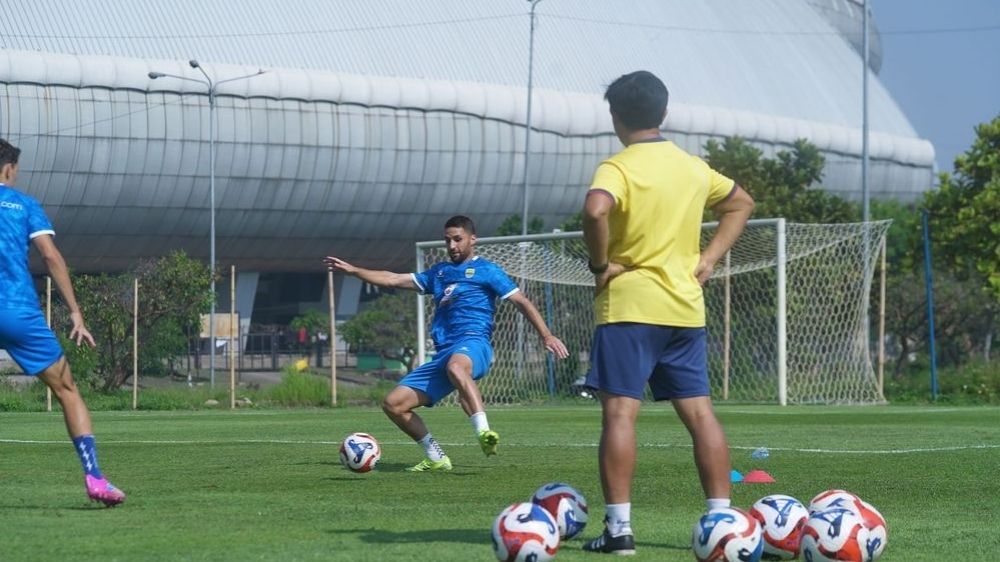 Jadwal Baru Persib Bandung vs Borneo FC di GBLA, Rekor Kandang Jadi Senjata Pangeran Biru