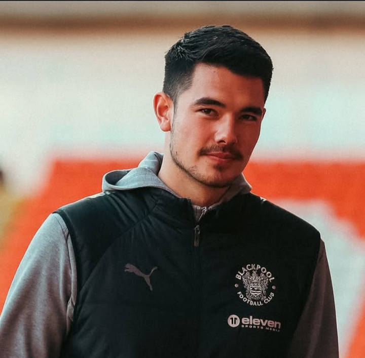Elkan Baggott Tampil Apik Meski Blackpool Ditahan Imbang, Kans ke Timnas Indonesia Terbuka Lebar?