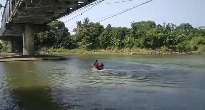 Seorang Pria Tenggelam di Sungai Cimanuk, Pencarian Masih Berlangsung