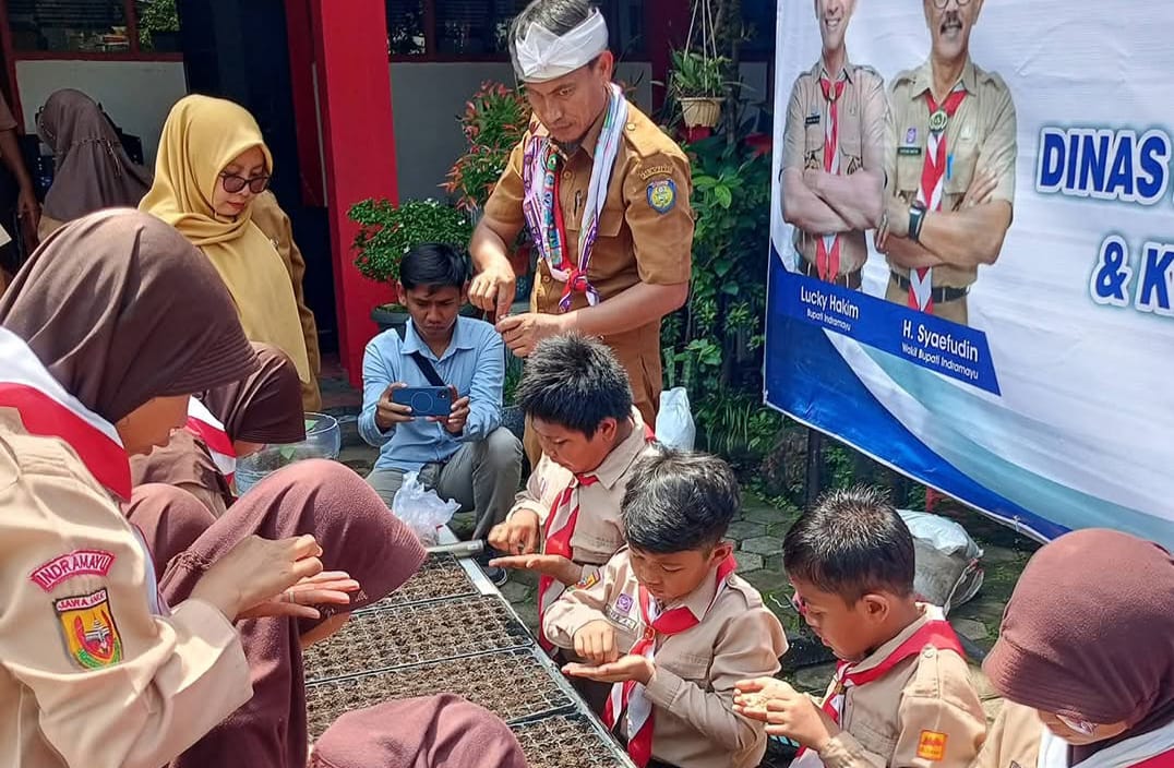 Tekan Inflasi Daerah, Kwarcab Indramayu Sukseskan Gerakan Tanam Cabai