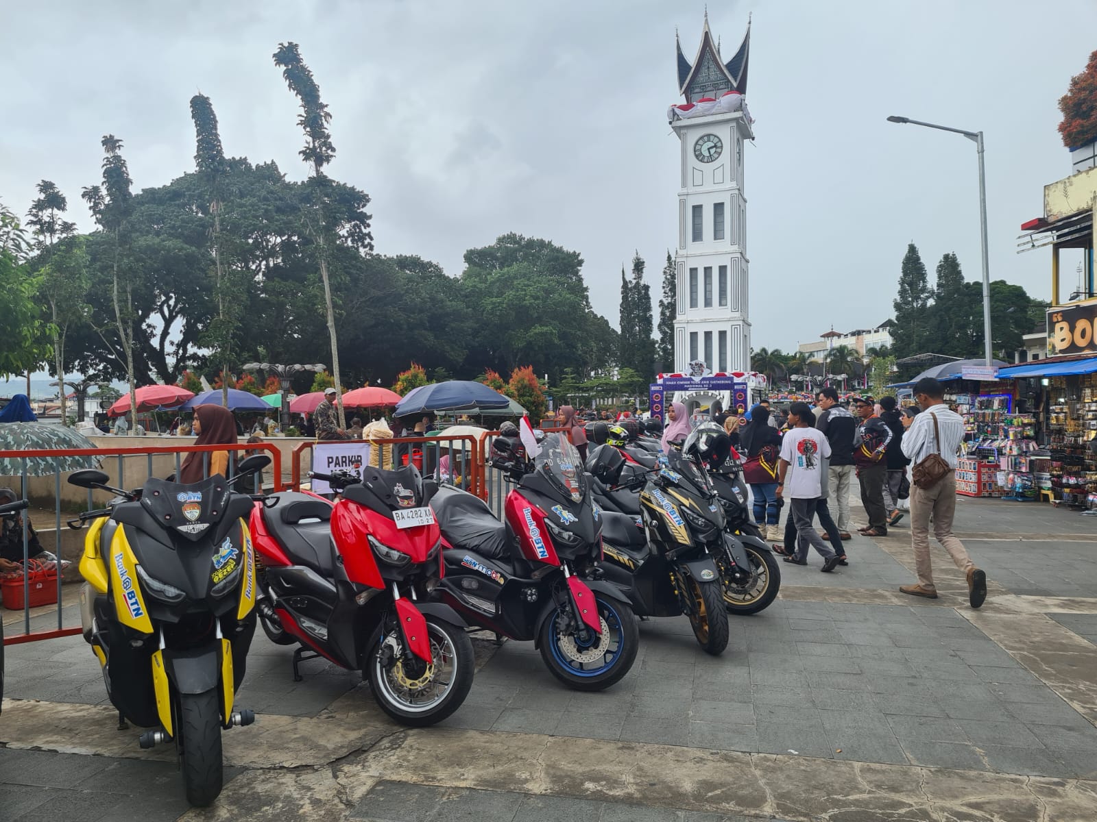 Gathering Akbar, Ratusan Biker Yamaha XMAX Seluruh Nusantara Geruduk Kota Bukit Tinggi