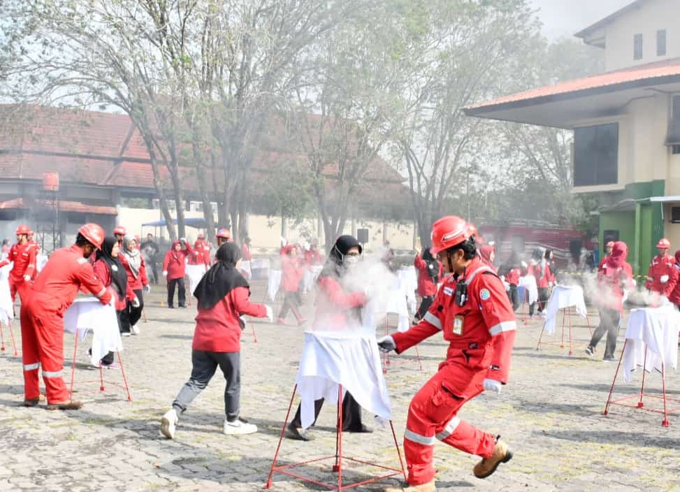 Aksi Hebat Perempuan- Perempuan Tangguh Pertamina Saat Atasi Kebakaran