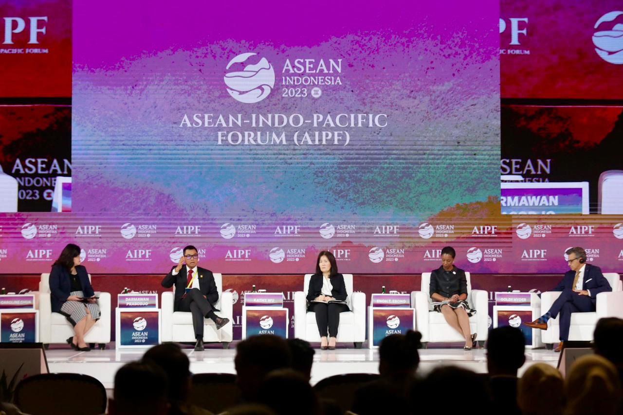 ASEAN Indo Pacific, Dirut PLN Suarakan Kolaborasi Global Wujudkan Transisi Energi