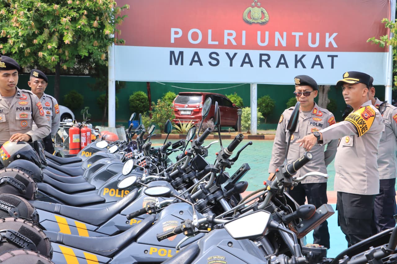 Tinjau Kesiapan Alsus Sat Samapta Jelang Pilwu, Natal, dan Tahun Baru