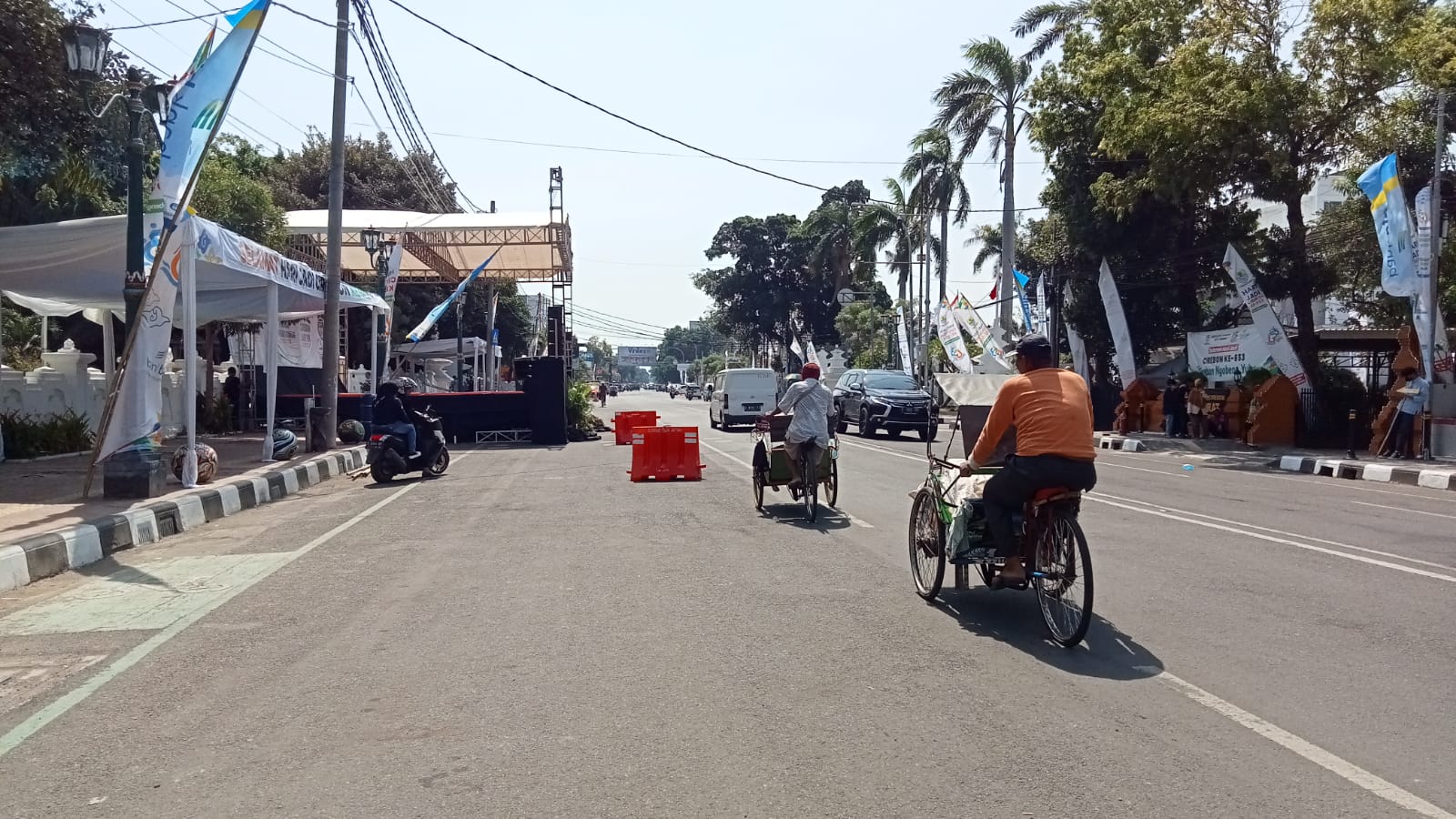 Suasana Terkini Jl Siliwangi Kota Cirebon, Kirab Ziarah Makam Sunan Gunung Jati