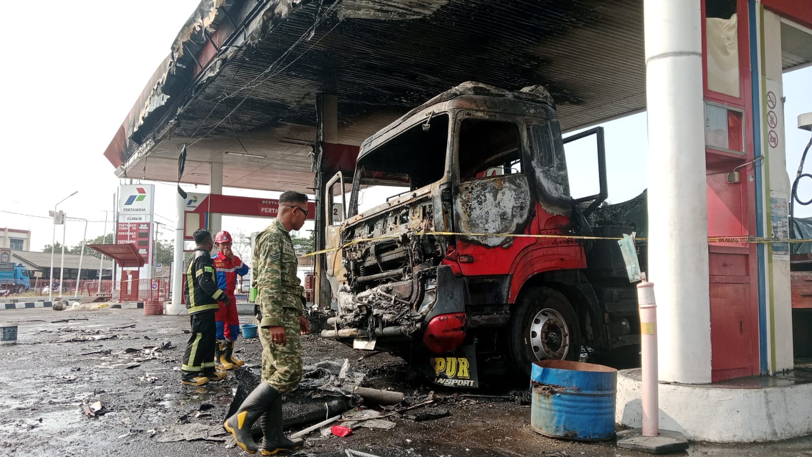 SPBU Tulungagung Indramayu Terbakar, Dua Minibus dan Truk Tronton Hangus