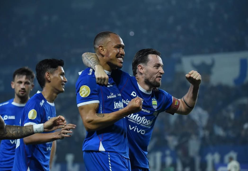 Persib Bandung Juara Liga 1 2024/2025 Usai Persebaya Imbang Lawan Persik Kediri 3-3