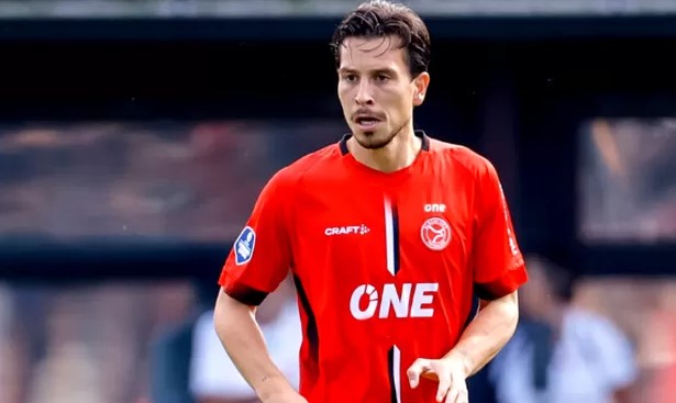 Pelatih Almere City Mulai Akui Kualitas Thom Haye, 'Dia Beri Stabilitas di Lini Tengah'