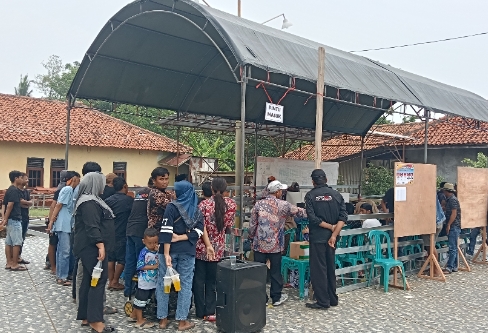 Menilik TPS Digital di Desa Tinumpuk: Proses Pemungutan Suara Lebih Efisien 