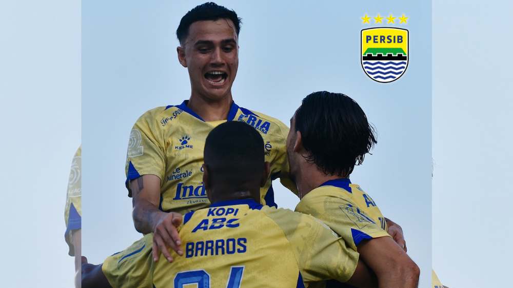 Eliano Reijnders Jadi Andalan Baru, Bukti Pemain Serba Bisa Persib Bandung saat Lawan Arema FC