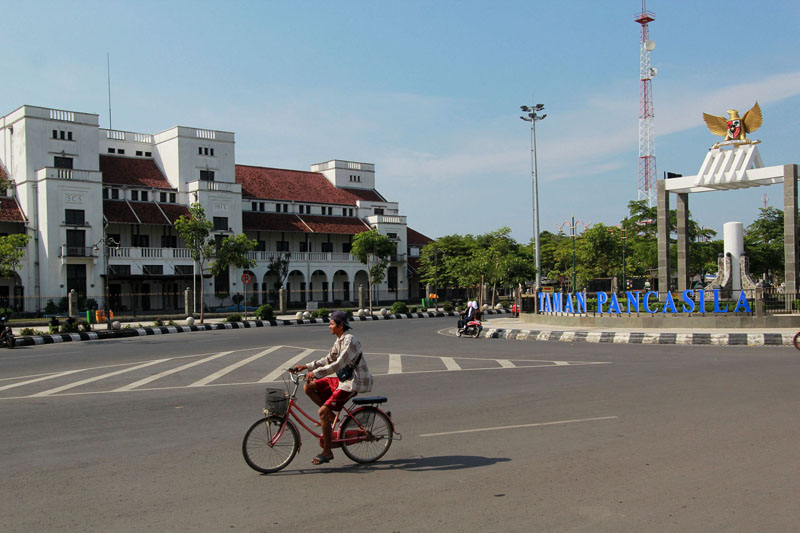 Penggunaan Aspal Plastik Untuk Pembangunan Jalan,  Solusi Tepat Atasi Permasalahan Sampah Plastik