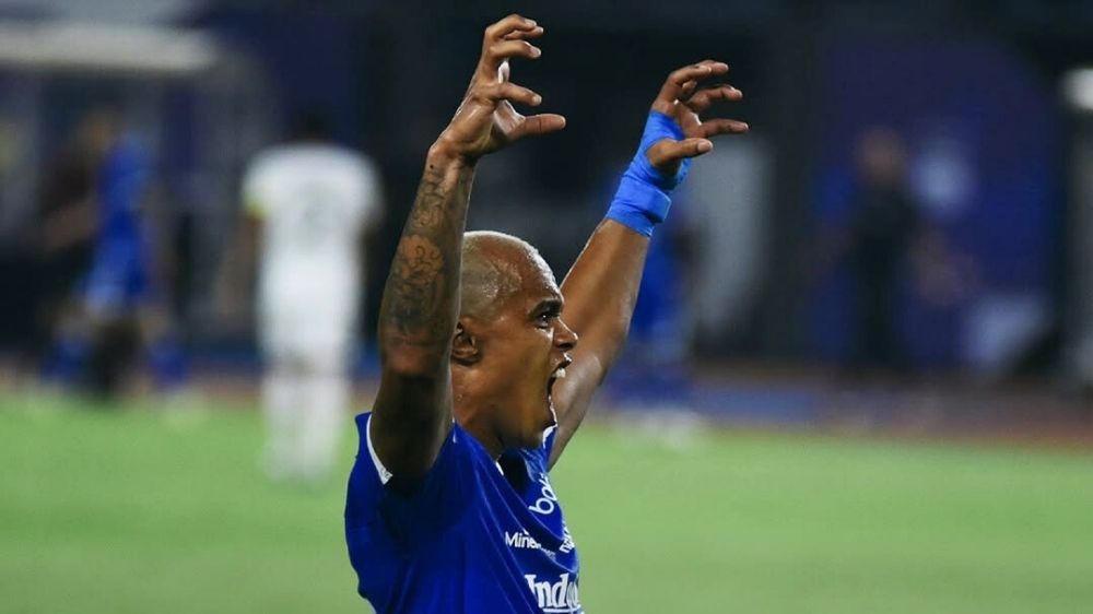 Persib Kalah dari Persijap, Bojan Hodak Jawab Kritik William Marcilio yang Disebut Star Syndrome