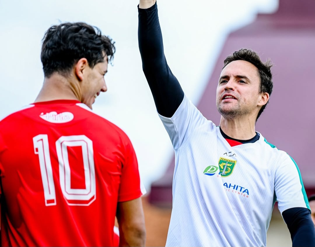 Persebaya dalam Tren Negatif, Marc Klok Pasang Target 3 Poin di Surabaya, Akankah Paul Munster Jadi Tumbal?