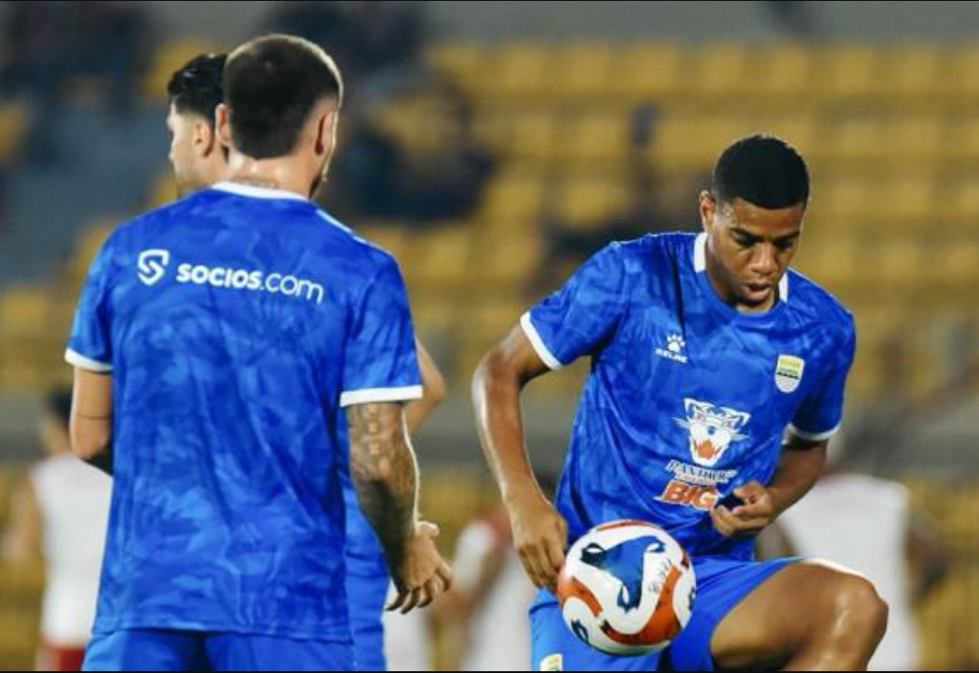 Persib Bandung Akan Menjamu Borneo FC, Berikut Peluang Maung Bandung Menang Lawan Pesut Etam