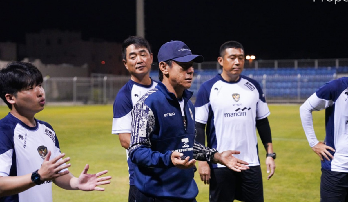 Shin Tae-yong Pimpin Langsung Latihan Perdana Timnas Indonesia di Bahrain untuk Kualifikasi Piala Dunia 2026