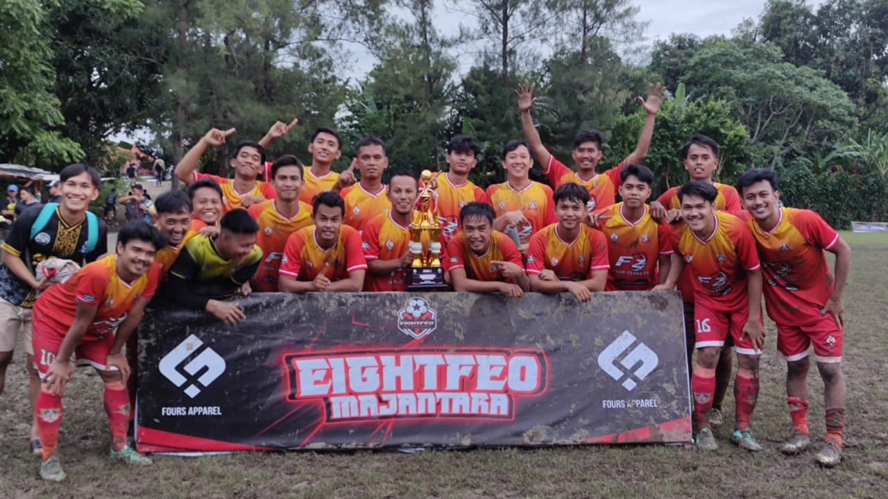 Berakhir Adu Pinalti Tim Bina Harapan FC Jatibarang Juara Eightfeo Majantara